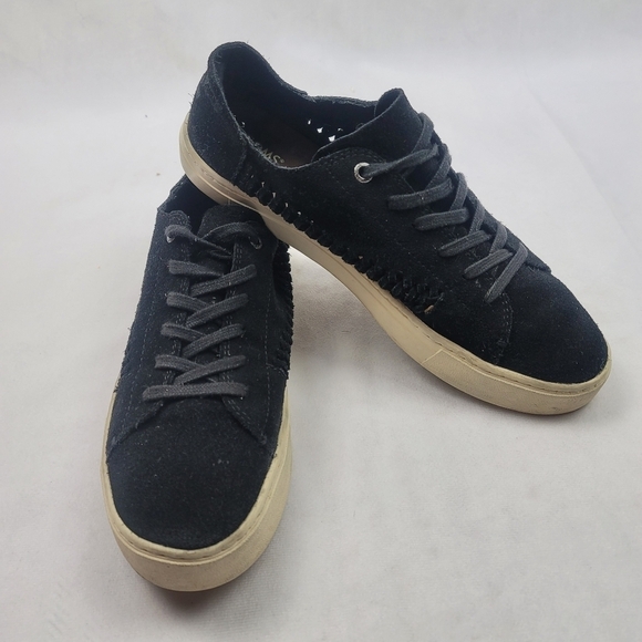 Toms Black and Cream Women's Sneakers - Picture 2 of 7